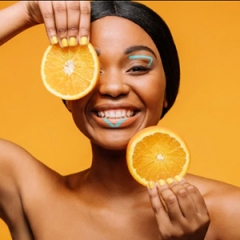 Vitamina C: contamos como e por que o nutriente pode salvar a sua pele - M de Mulher